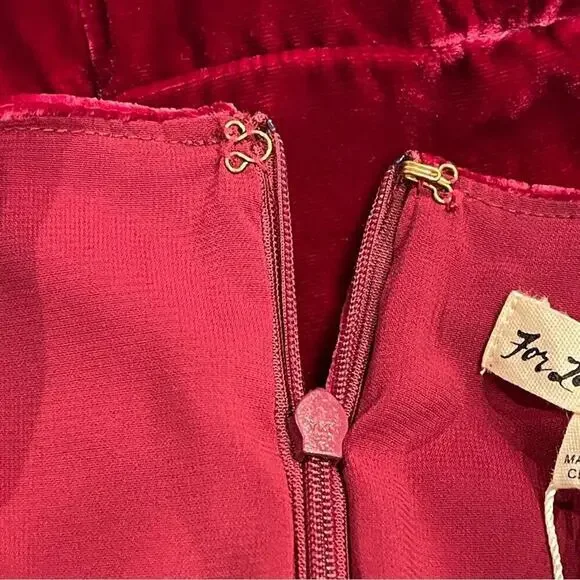 For Love And Lemons Dress Medium Red Velvet Quiet Luxury Designer Event NWT‎ - Picture 12 of 16